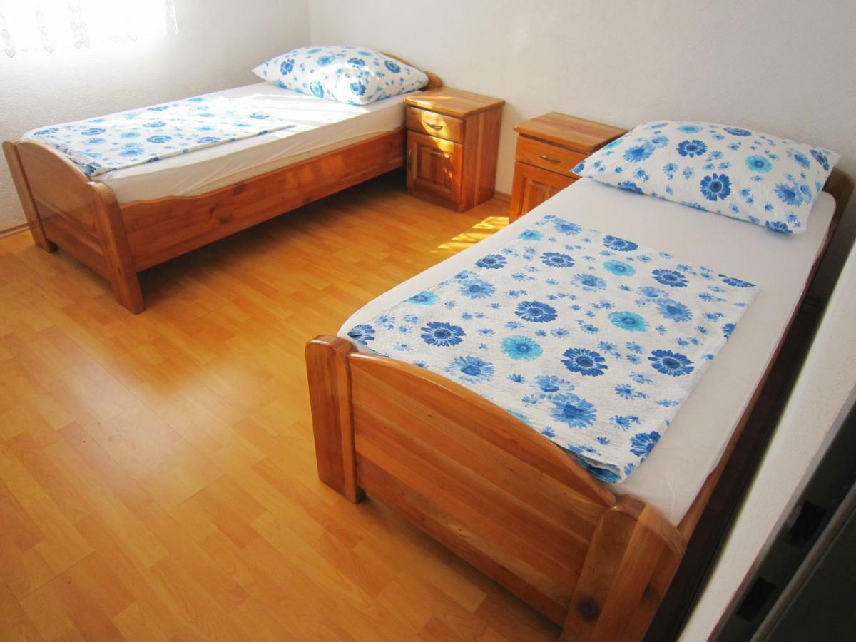 Apartments Milic 沃迪切 外观 照片
